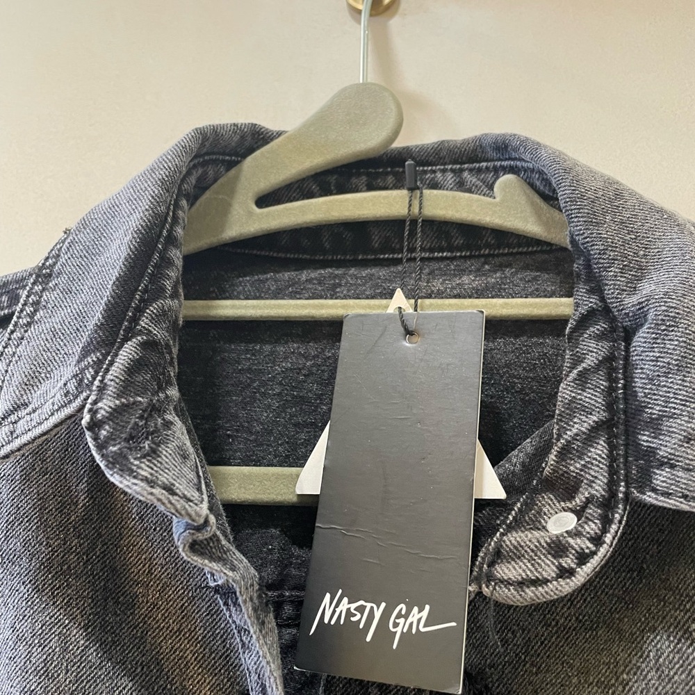 Nasty Gal Brand Black Fringed Denim Jacket - Picture 4 of 4
